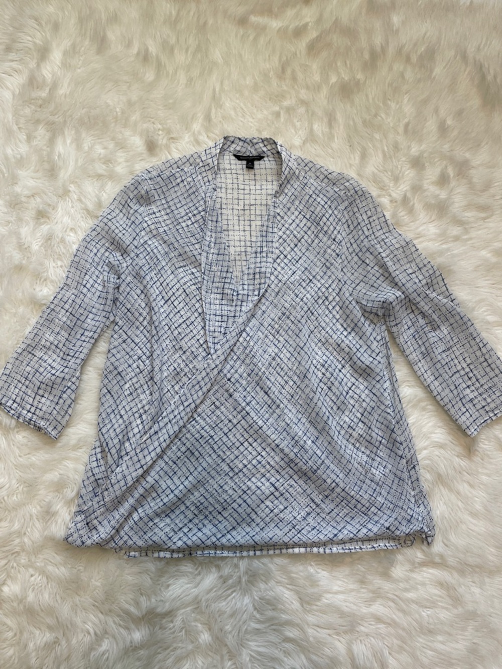 Banana Republic Factory Navy Dotted Grid elbow Sleeve Lightweight Blouse Medium